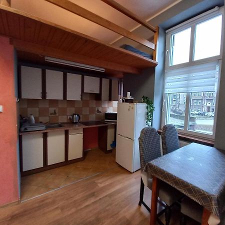 Pokoj Z Aneksem Gdansk Srodmiescie Rooms To Let ภายนอก รูปภาพ