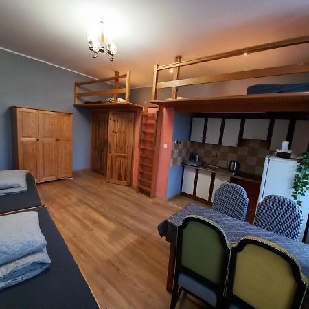 Pokoj Z Aneksem Gdansk Srodmiescie Rooms To Let ภายนอก รูปภาพ